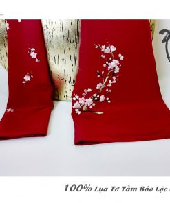 khăn lụa tơ tằm thêu tay hoa đào màu đỏ 5