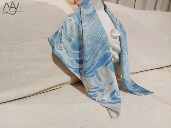 khăn lụa tơ tằm vẽ tay thủy ấn sóng biển xanh 2